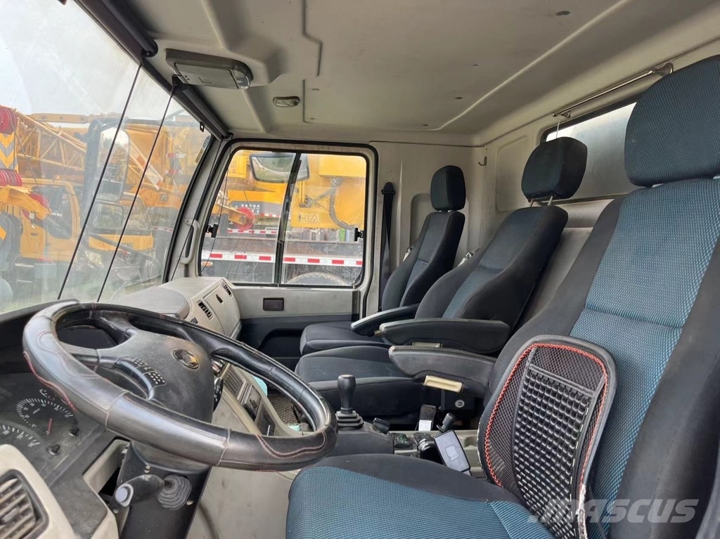 XCMG QY50KA All terrain cranes