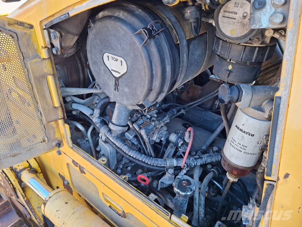 Komatsu D61PXi-24 Bulldozer