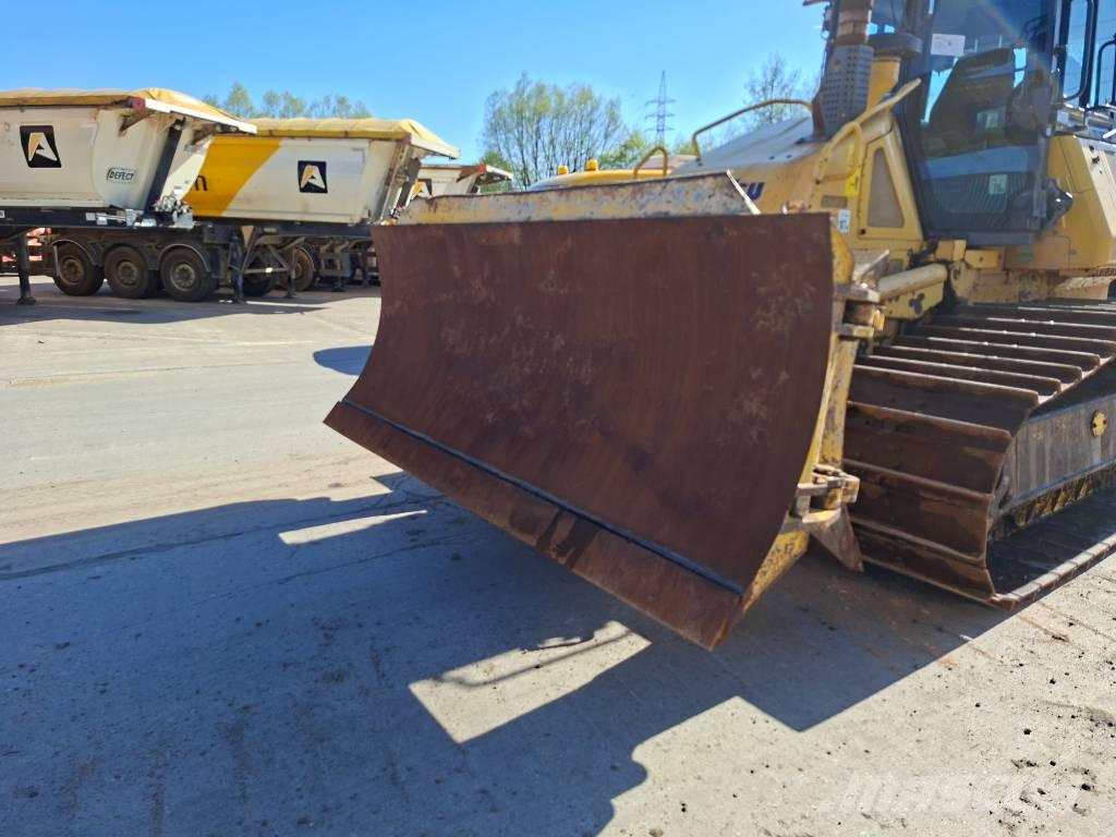 Komatsu D61PXi-24 Bulldozer
