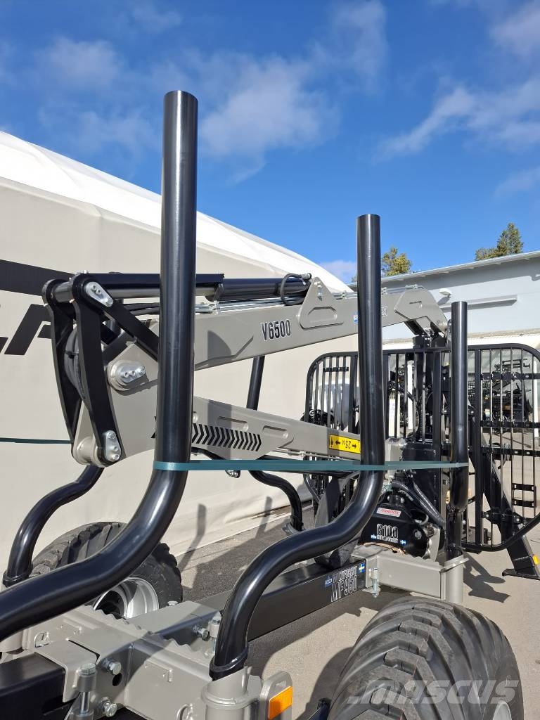 Multiforest Trejon MF950 ja V6500 9kg venttiilipöydällä Bosbouwaanhangers