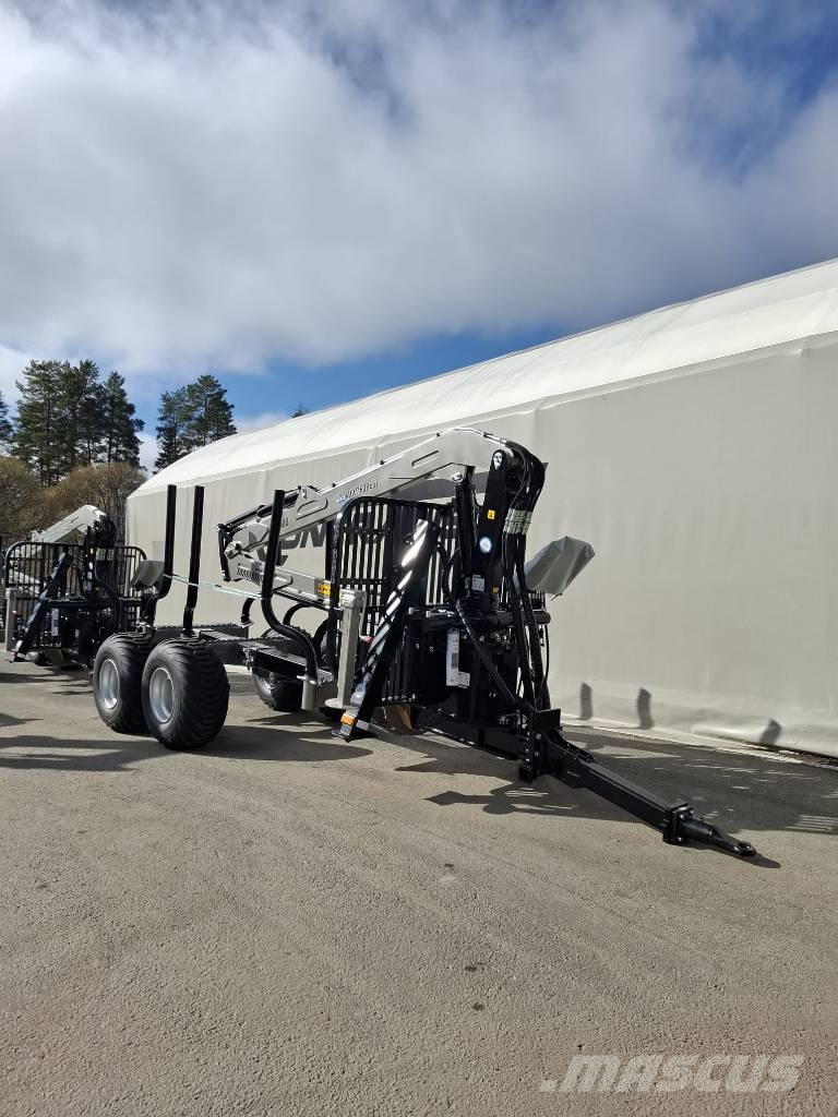Multiforest Trejon MF950 ja V6500 9kg venttiilipöydällä Bosbouwaanhangers