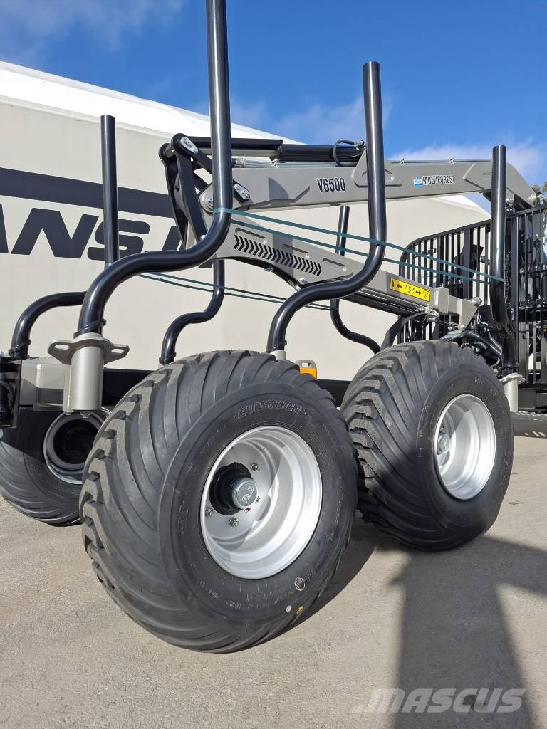 Multiforest Trejon MF950 ja V6500 9kg venttiilipöydällä Bosbouwaanhangers