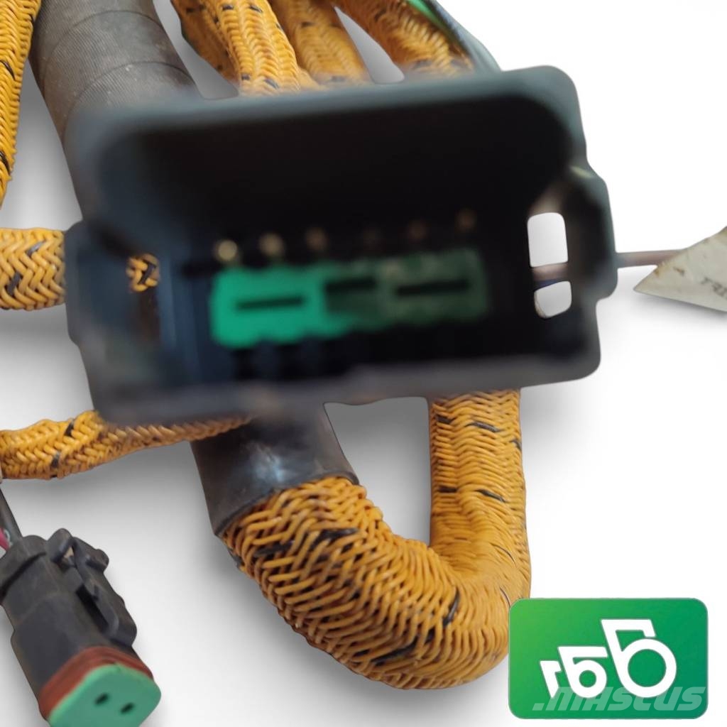 CAT 950H Front Landing Gear Wiring Harness Assembly 24 Componentes electrónicos