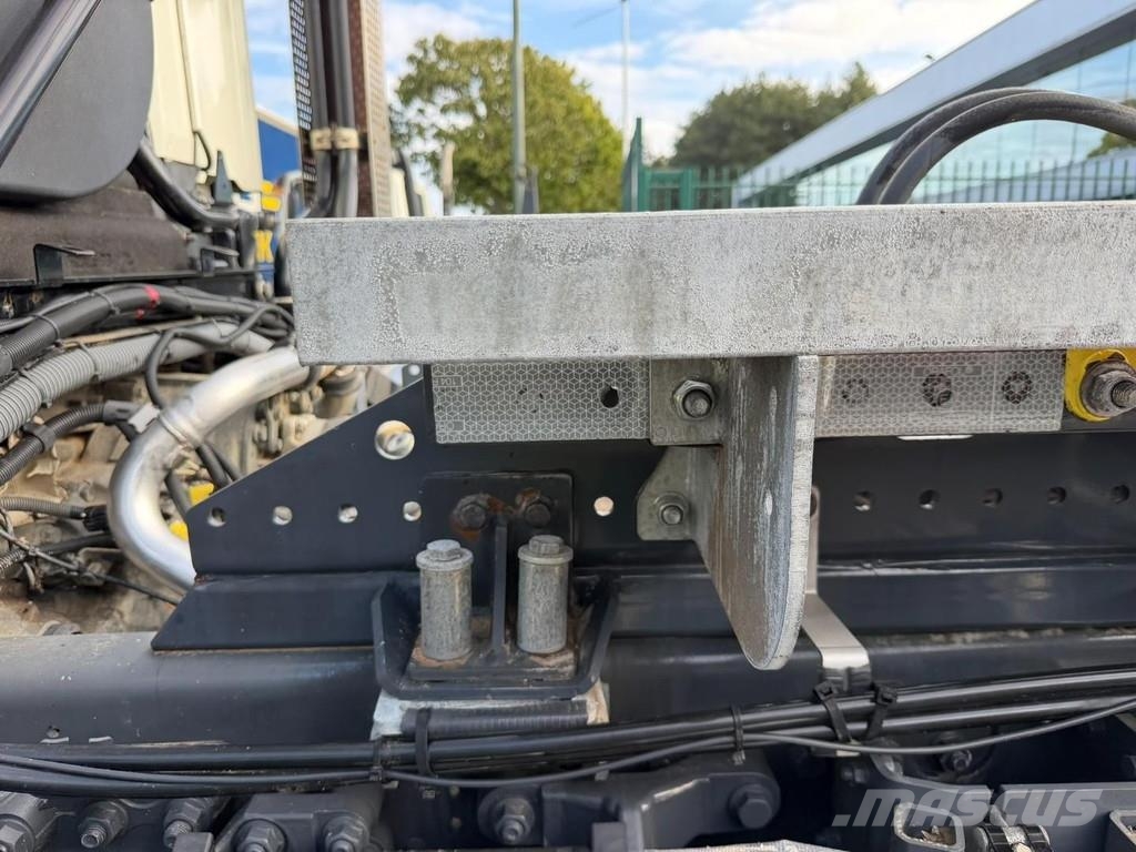 DAF CF 480 6x4 HOOKLIFT RC MARREL AL20-S51 - WB 3m85 - Rol kiper kamioni s kukama za dizanje
