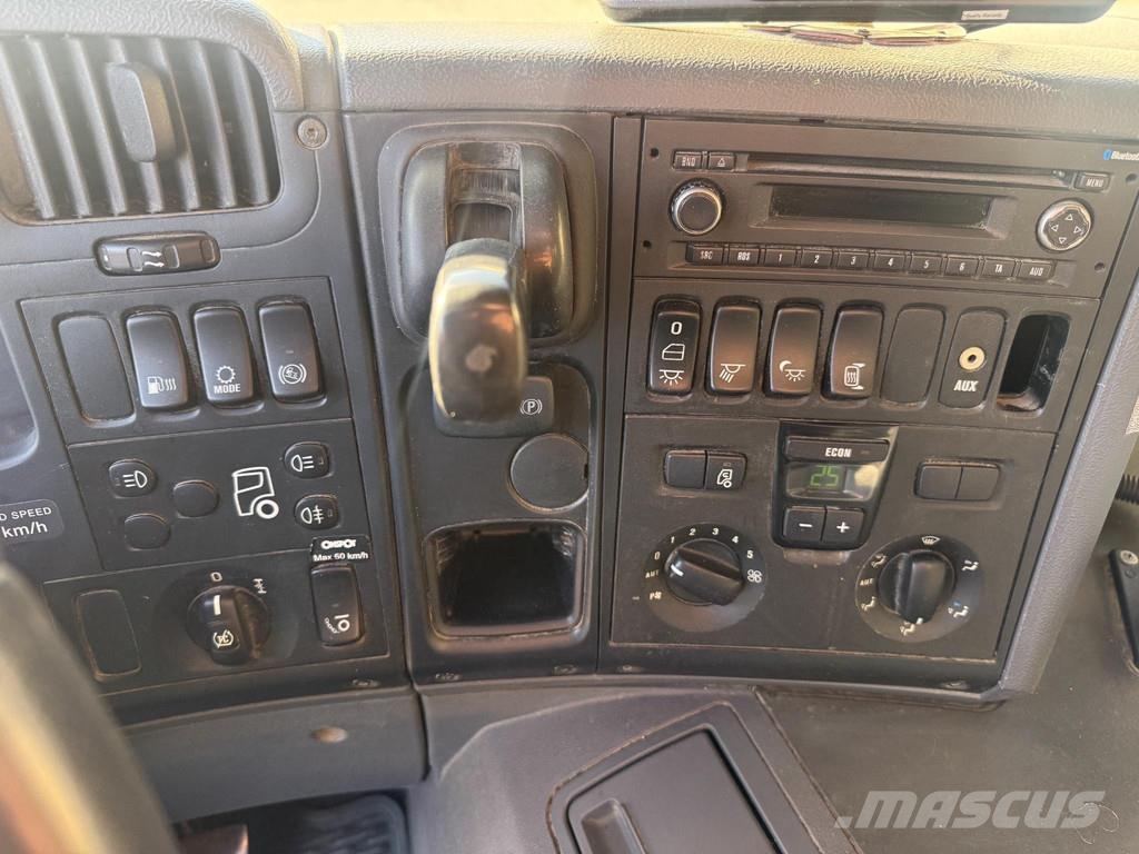 Scania P320 4x2 NORBA Kamioni za otpad