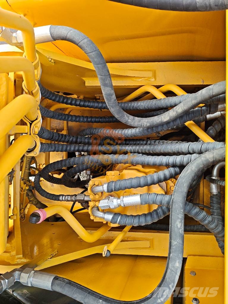 Komatsu PC 240-8 Гусеничні екскаватори
