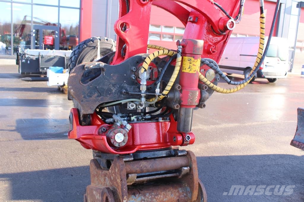 Komatsu PW 140-7 / Pyörittäjä, Rasvari, Uudet renkaat! Gumikerekes kotrók