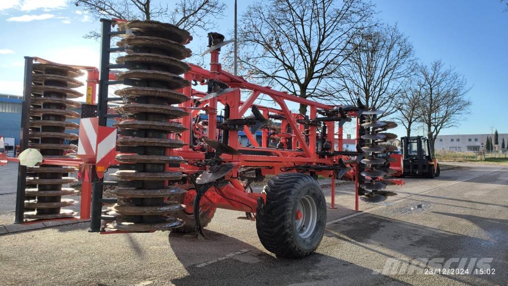 Kuhn PERFORMER 4000 Kultivaatorid
