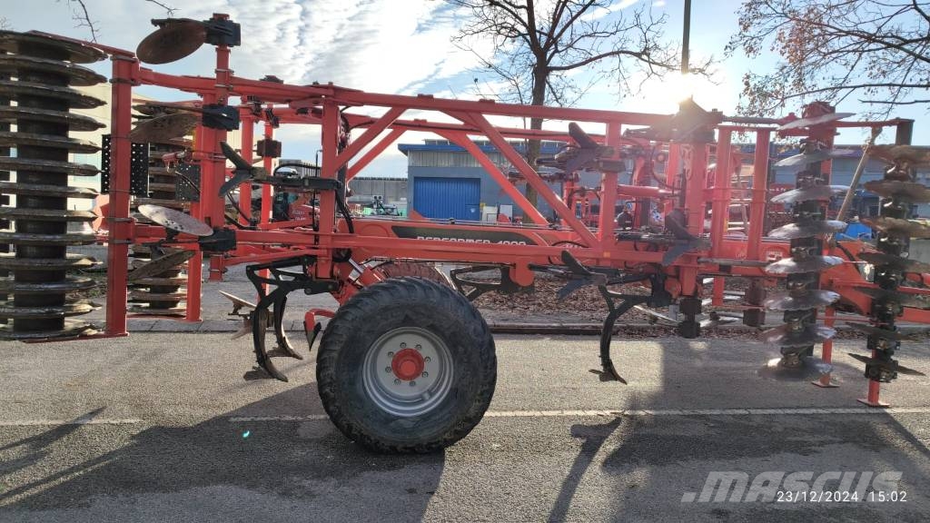 Kuhn PERFORMER 4000 Kultivaatorid