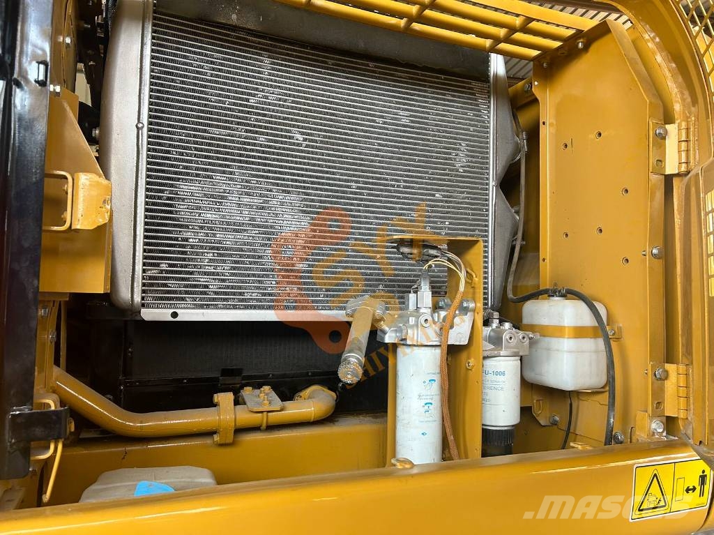 CAT 329 D Гусеничні екскаватори