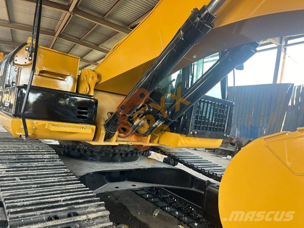 CAT 329 D Гусеничні екскаватори