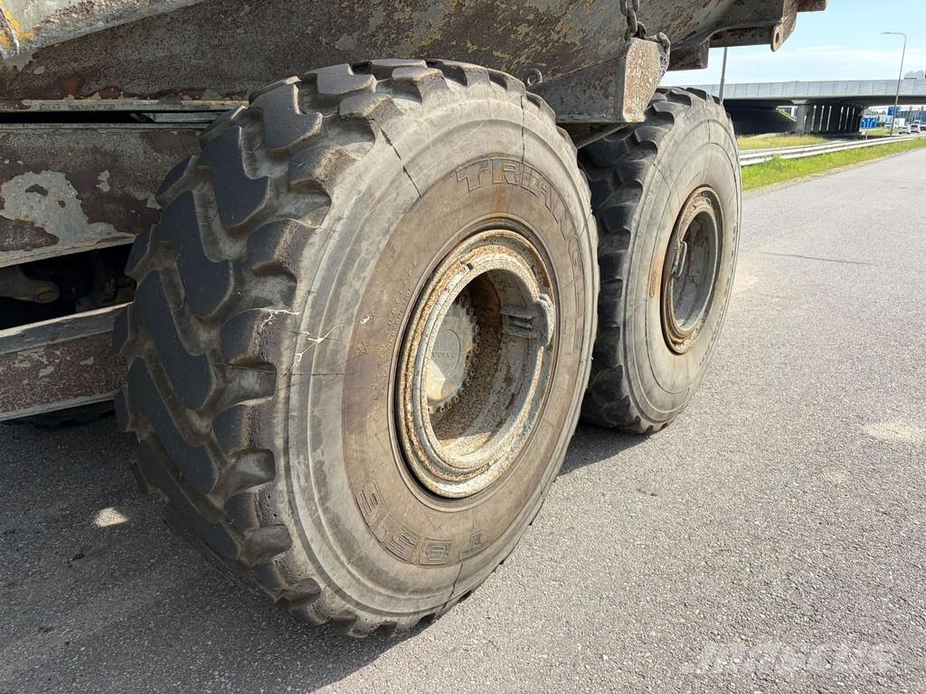 Volvo A25D ساحبات مفصلية