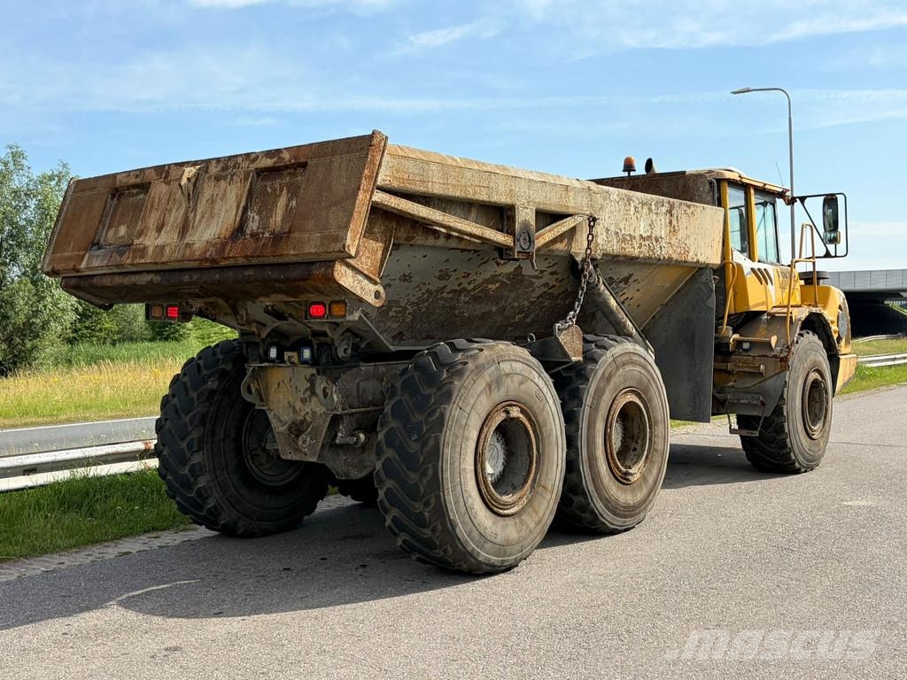 Volvo A25D ساحبات مفصلية