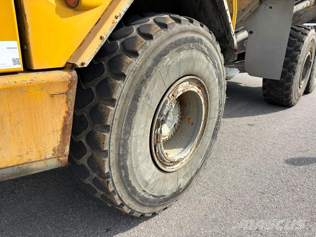 Volvo A25D Knik dumptrucks