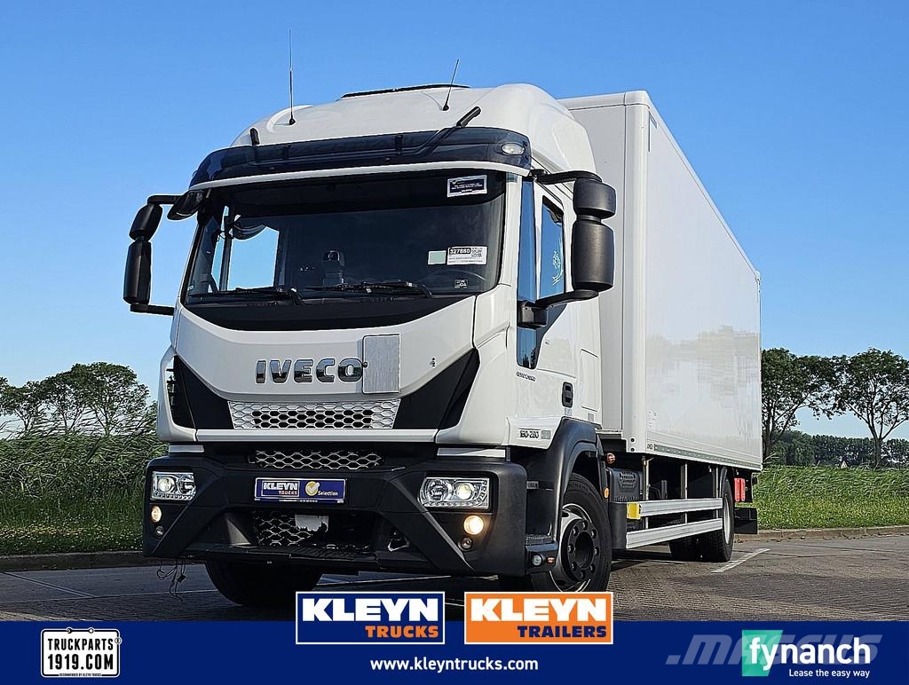 Iveco 160E28 EUROCARGO Camiones con caja de remolque