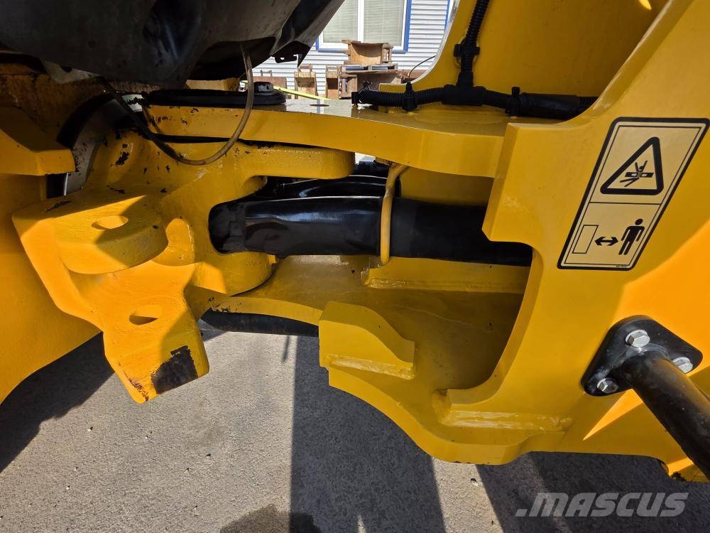 JCB 407 Kolové nakladače
