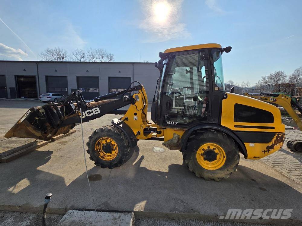 JCB 407 Kolové nakladače