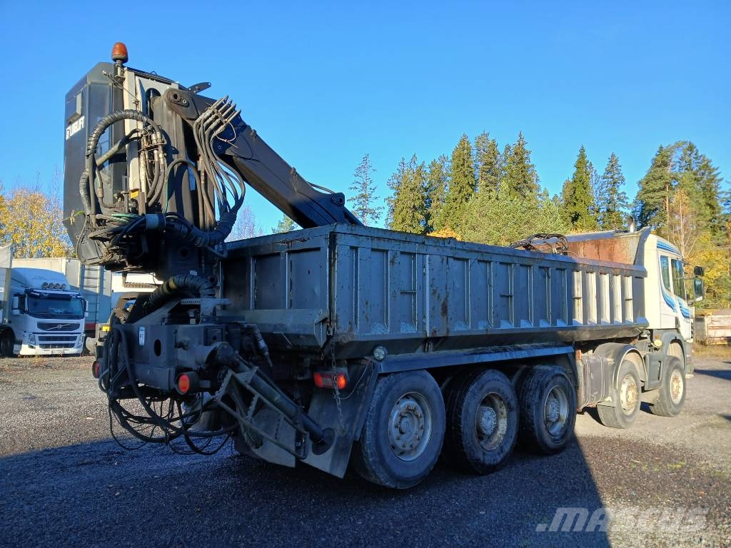Loglift 105 S T hytti 木材積込用クレーン