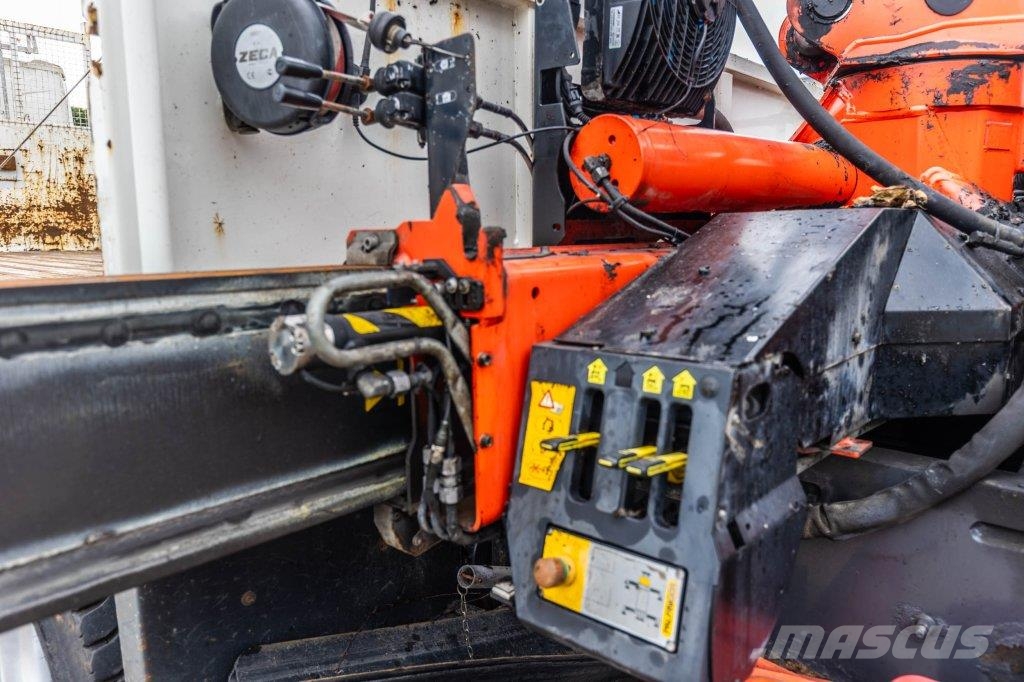 Renault C 380 DXI+Palfinger 26 T/m+5EXT. Всъдеходни кранове
