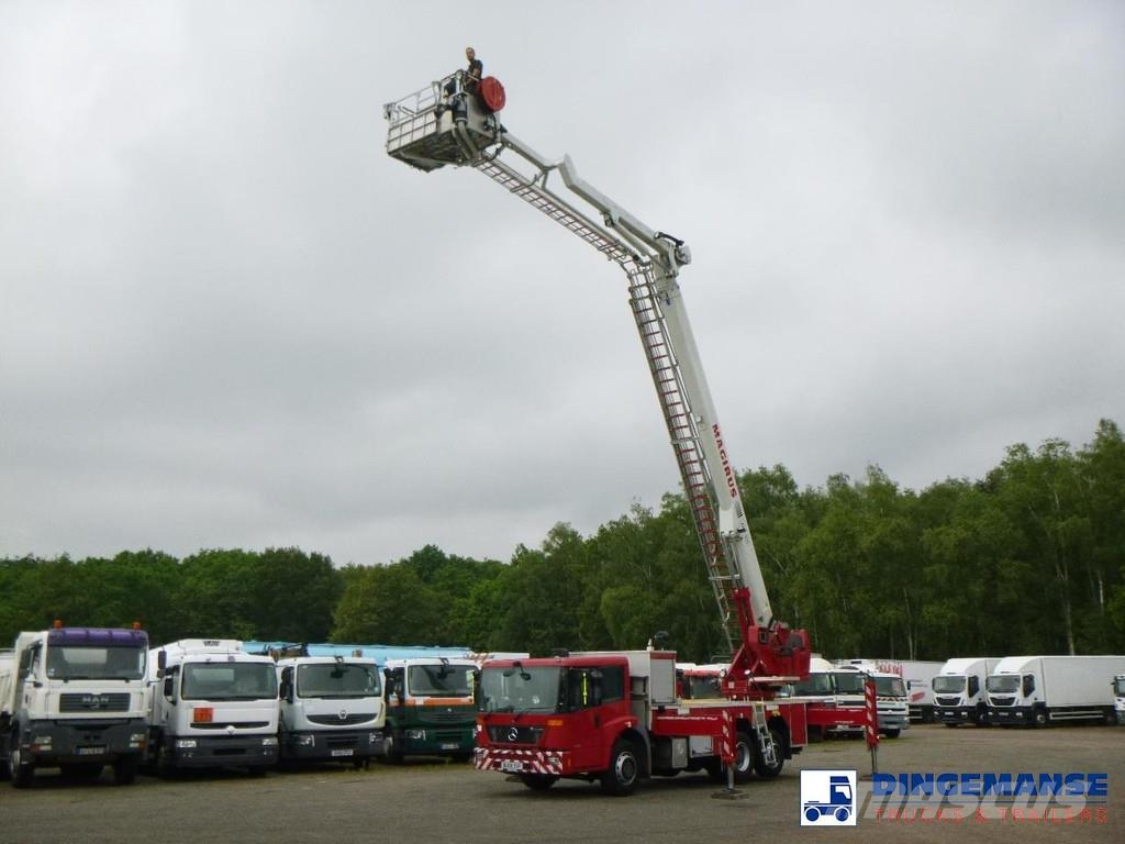 Mercedes-Benz Econic 6x2 RHD Magirus ALP325 fire truck Tűzoltó