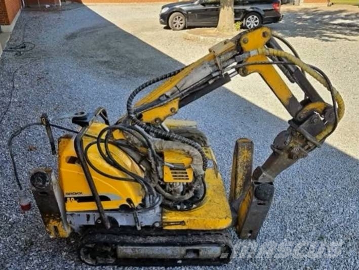 Brokk 50 Rivningsgrävare