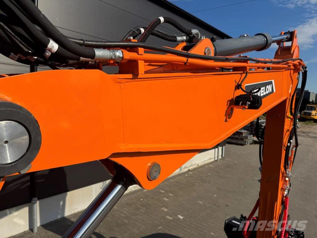 Doosan DX160-7 280 uur !! NIEUW STAAT حفارات بعجل