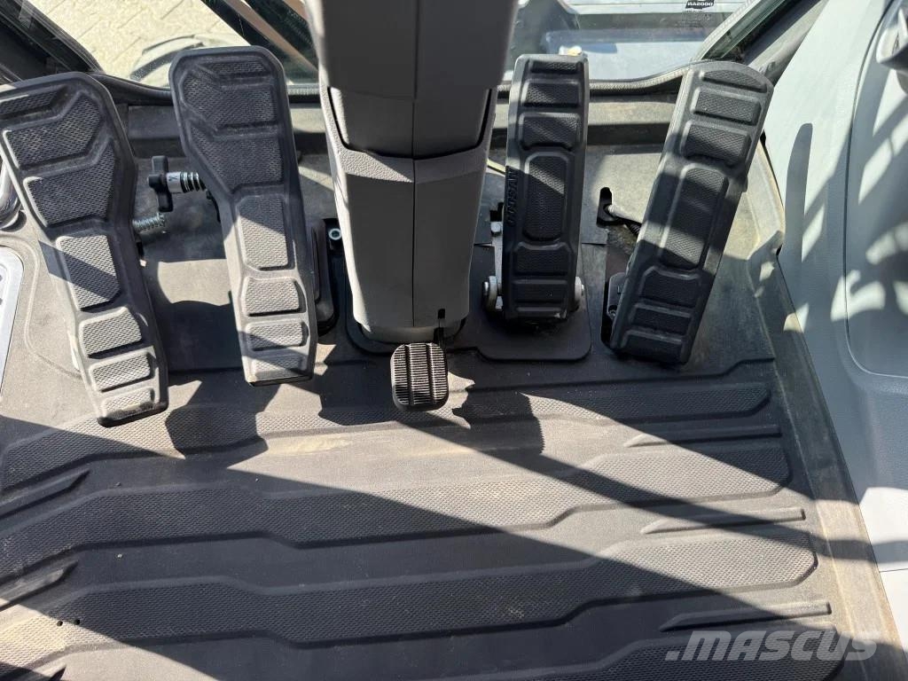 Doosan DX160-7 280 uur !! NIEUW STAAT حفارات بعجل