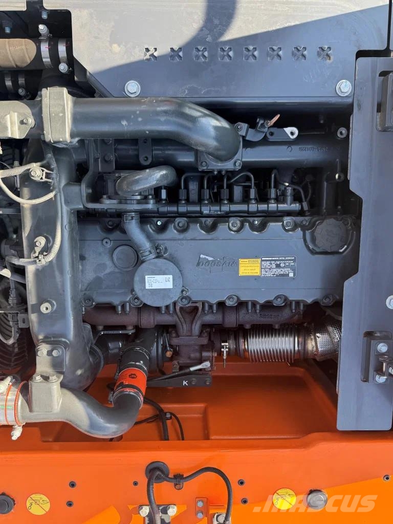 Doosan DX160-7 280 uur !! NIEUW STAAT حفارات بعجل