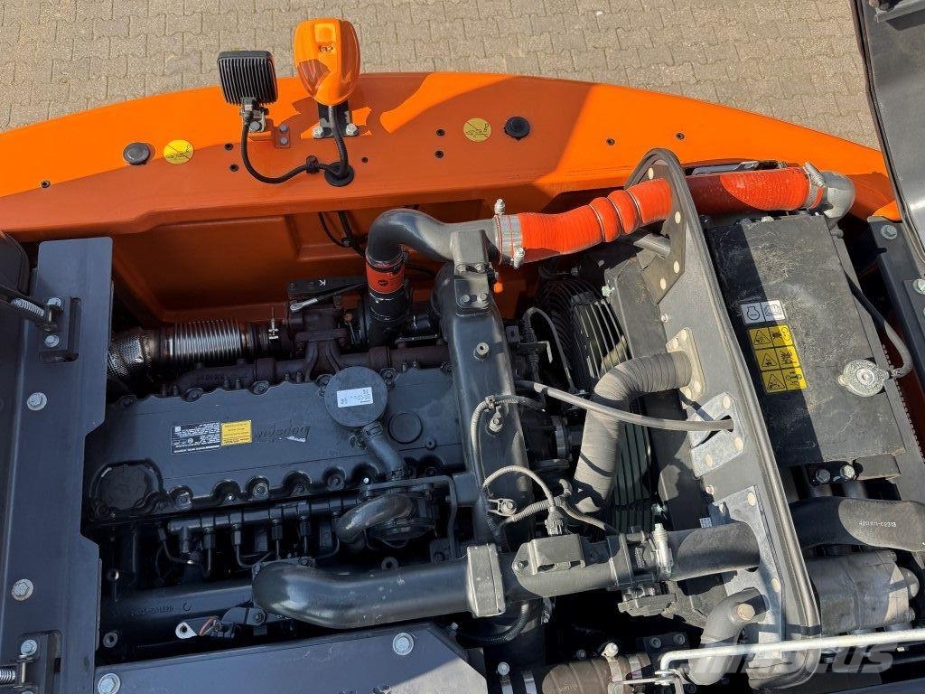 Doosan DX160-7 280 uur !! NIEUW STAAT حفارات بعجل