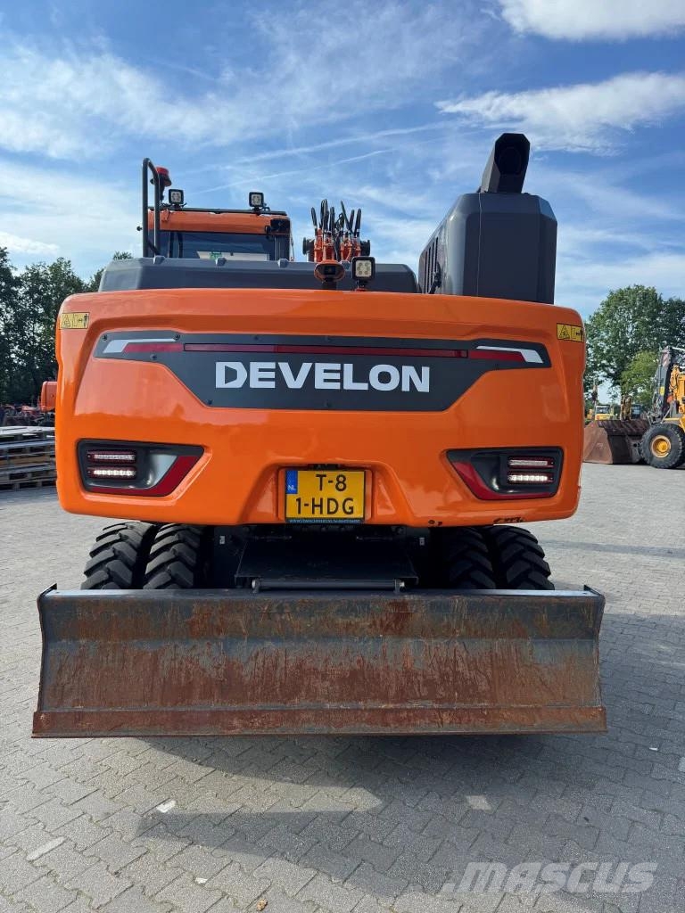 Doosan DX160-7 280 uur !! NIEUW STAAT حفارات بعجل