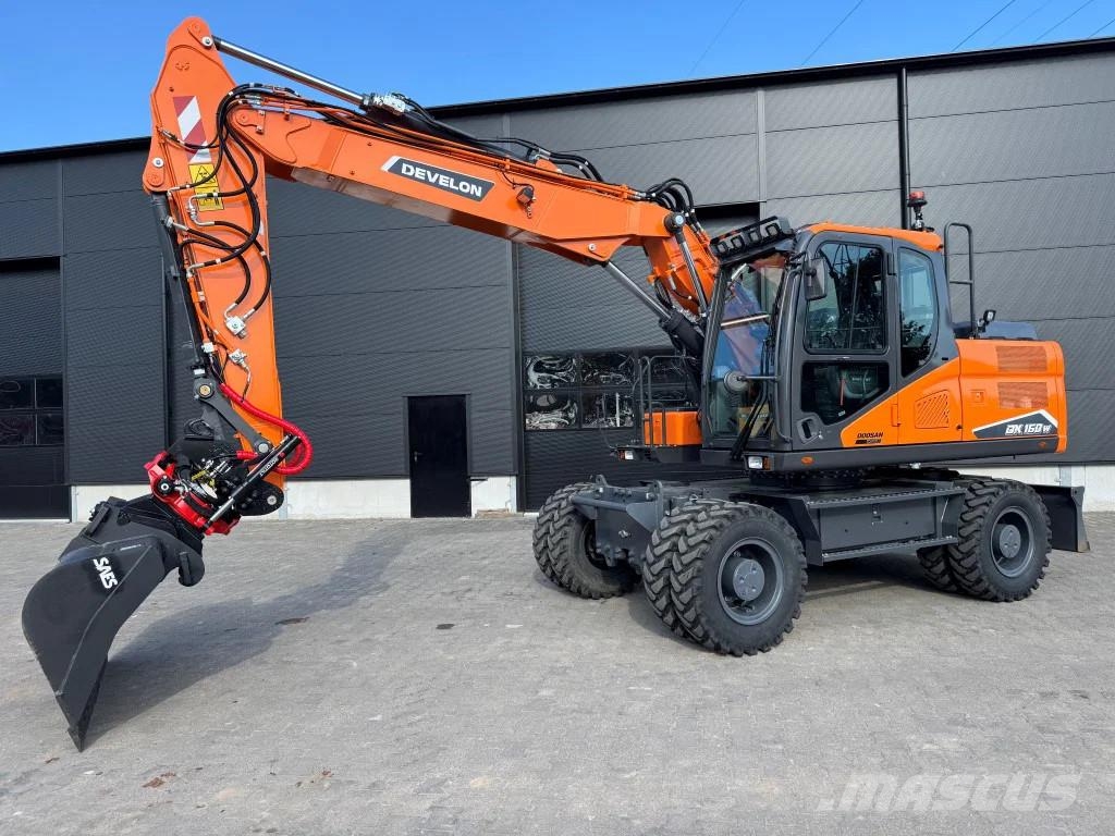 Doosan DX160-7 280 uur !! NIEUW STAAT حفارات بعجل