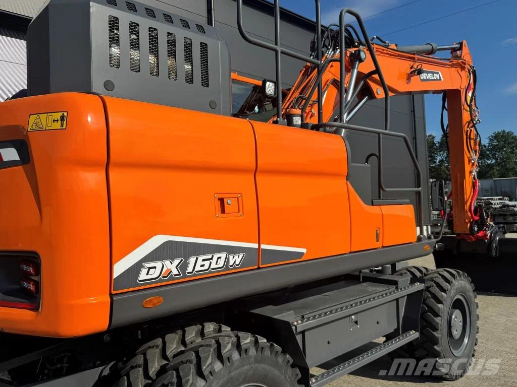 Doosan DX160-7 280 uur !! NIEUW STAAT حفارات بعجل