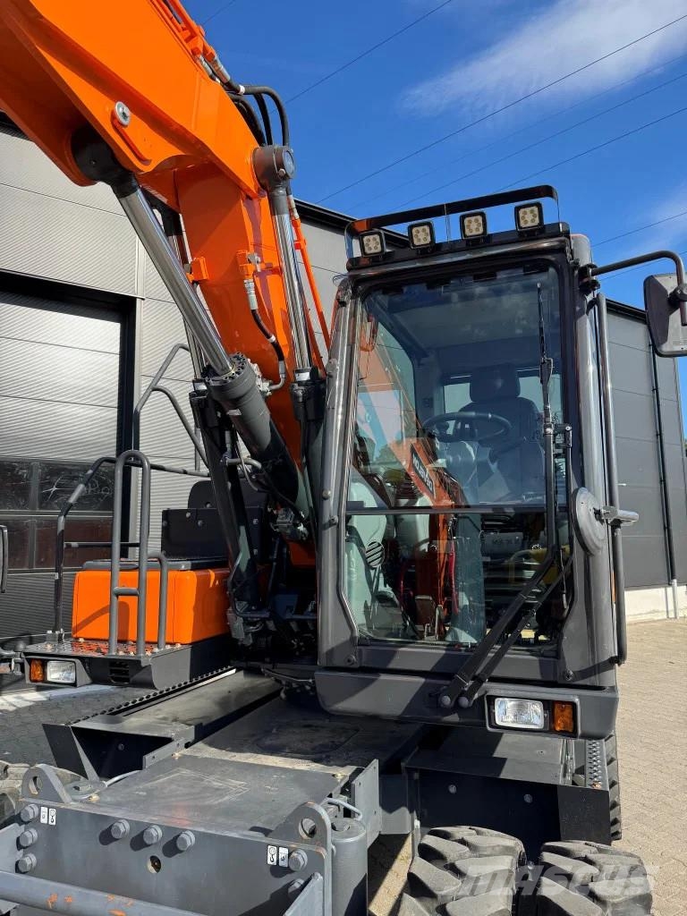 Doosan DX160-7 280 uur !! NIEUW STAAT حفارات بعجل