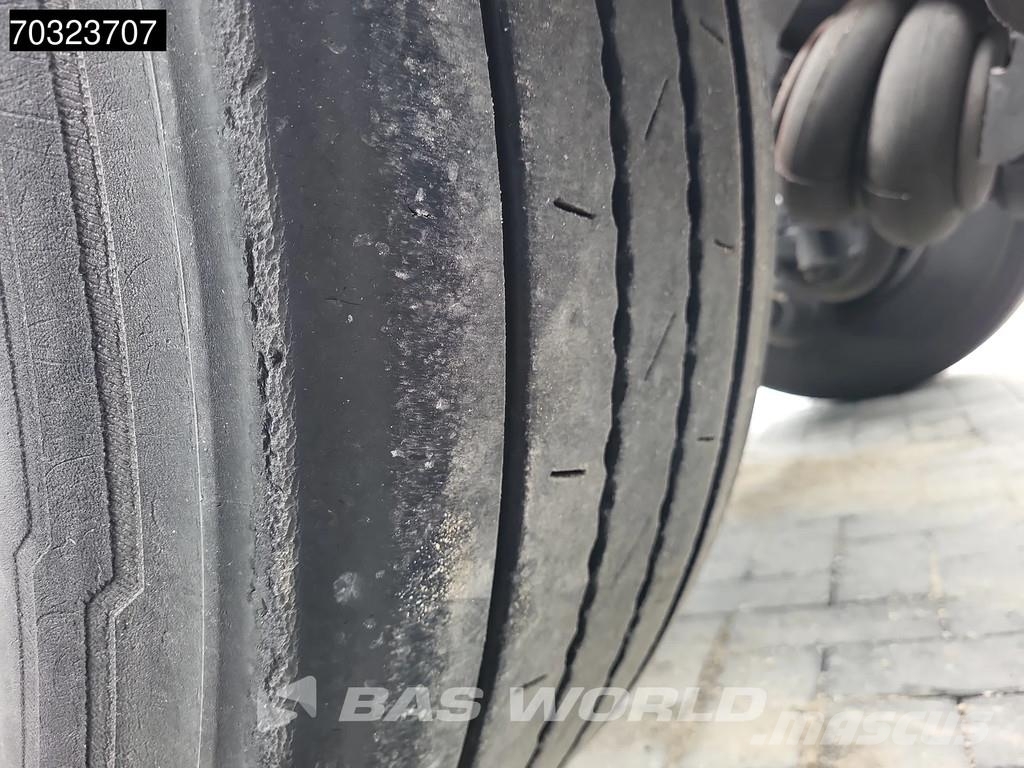 D-tec VCC-06 5 axles Breker-Chassis Steering +Lift axle Semirremolques portacontenedores