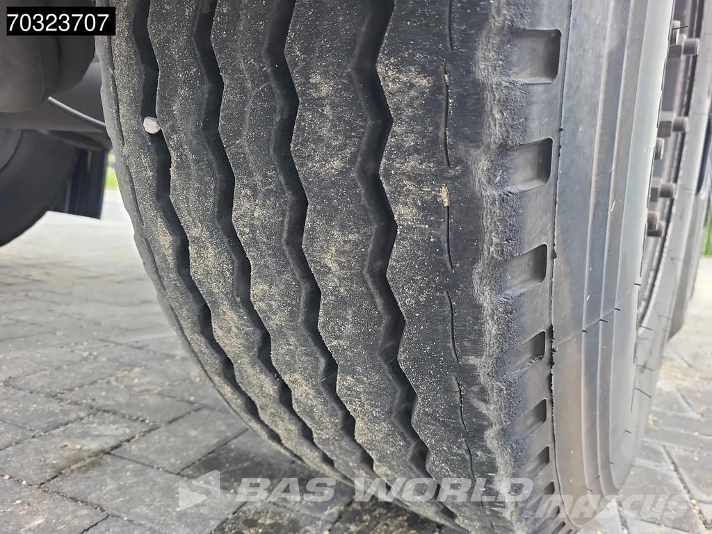 D-tec VCC-06 5 axles Breker-Chassis Steering +Lift axle Semirremolques portacontenedores
