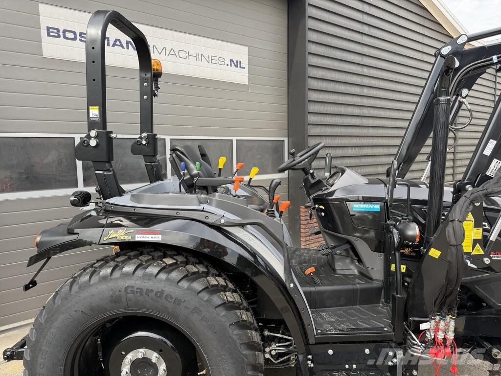 Solis S50 shuttle compact tractor NIEUW galaxy banden op Трактори