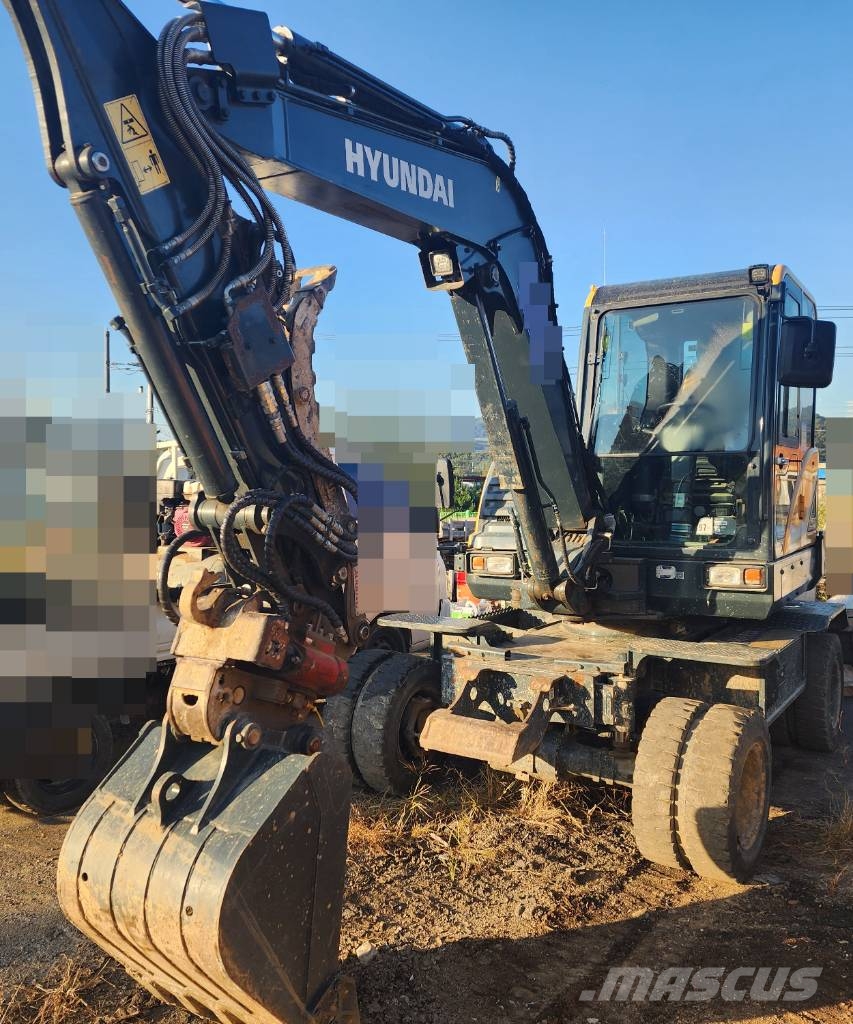 Hyundai HW60 대형 굴삭기 29톤 이상