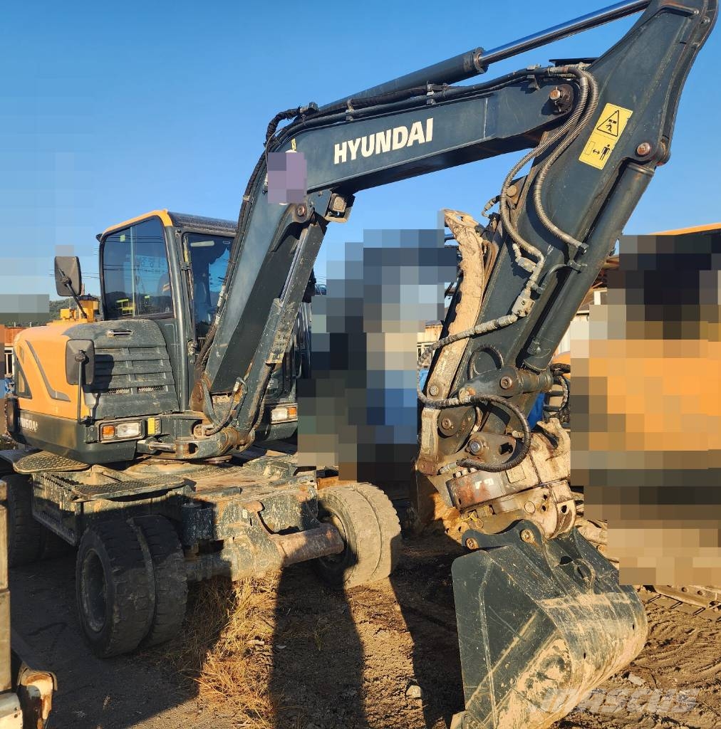 Hyundai HW60 대형 굴삭기 29톤 이상