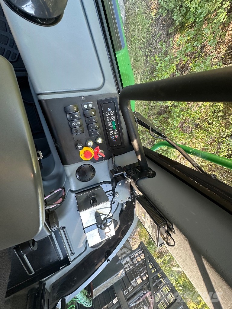 John Deere 1510 G Forwarder