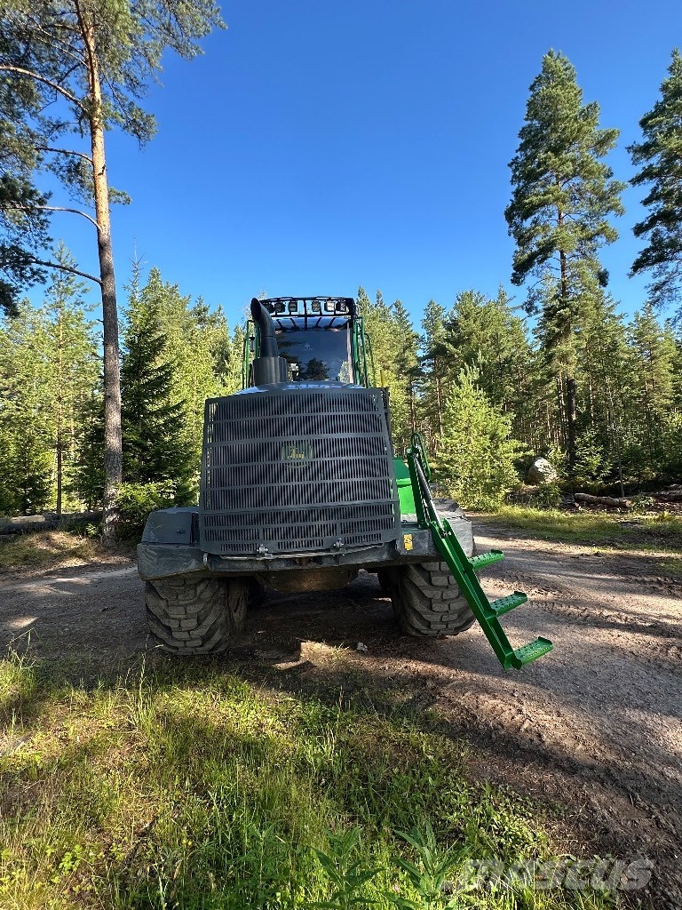 John Deere 1510 G Forwarder