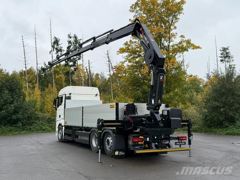 MAN TGX 26.520 MAN TGX 26.520 6x2 Hiab 228-6 Kran All-Terrain-Krane