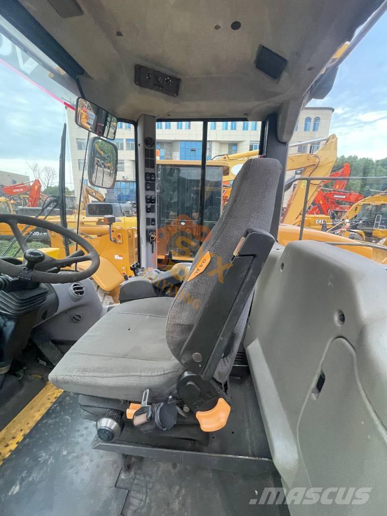Volvo L 120 Rataslaadurid