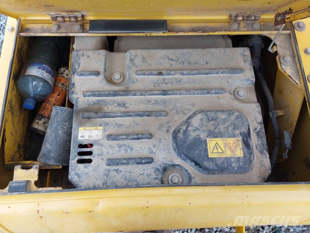 Komatsu HB 365 LC-3 Hybrid 履带挖掘机