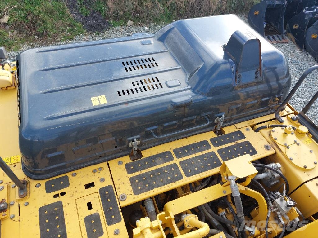 Komatsu HB 365 LC-3 Hybrid 履带挖掘机