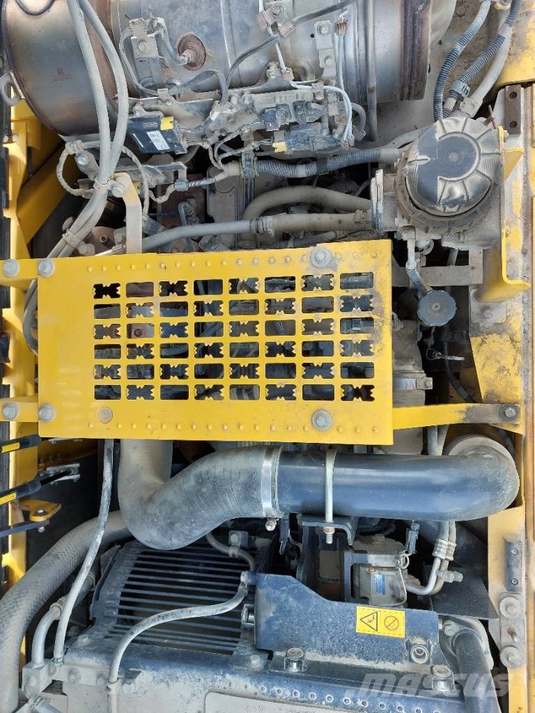 Komatsu HB 365 LC-3 Hybrid 履带挖掘机