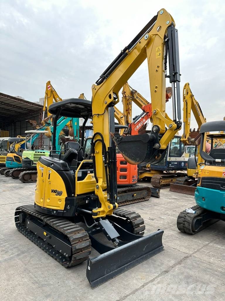Yanmar Vio 30 Minigravemaskiner