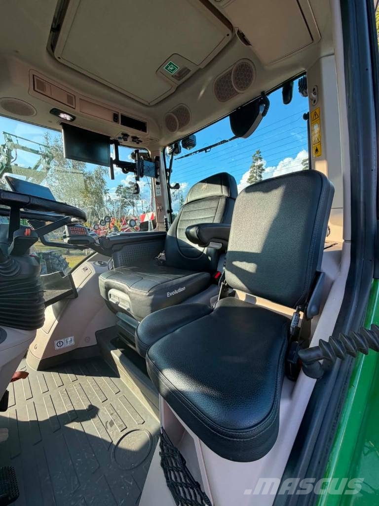 Fendt 724 Vario Profi Plus Tractoren