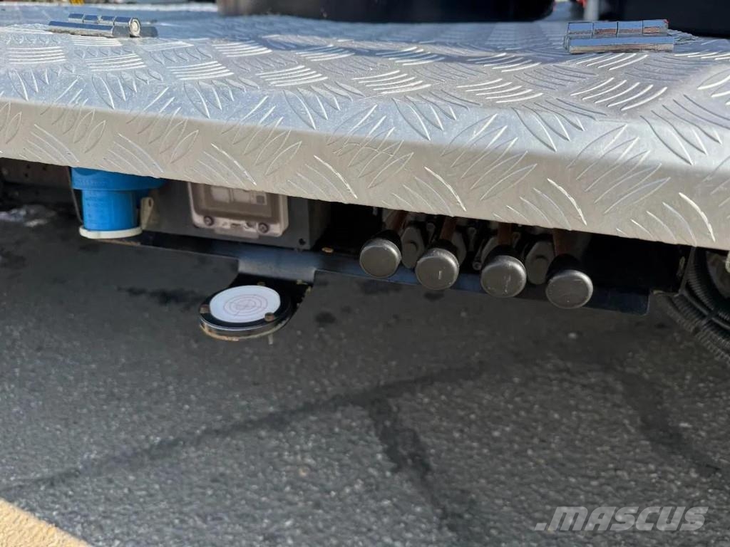 Nissan Cabstar CABSTAR PALFINGER HOOGWERKER 20 METER 35.1 المنصات الهوائية المثبتة على شاحنة