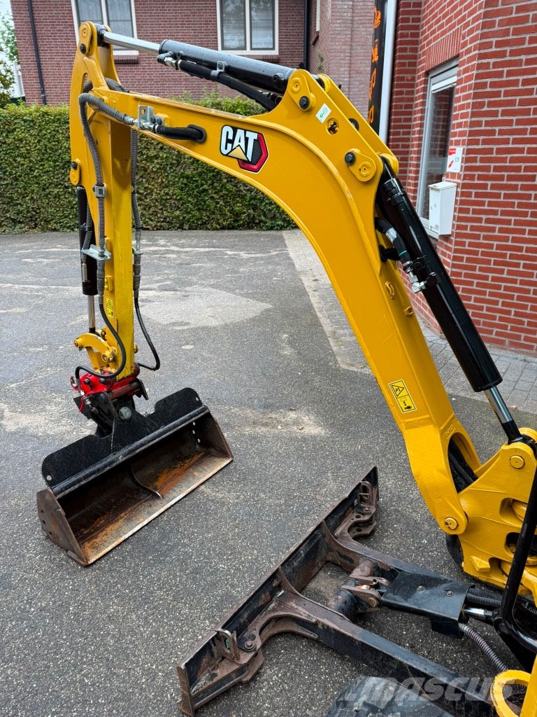 CAT 301.8 Mini ekskavatori < 7 t