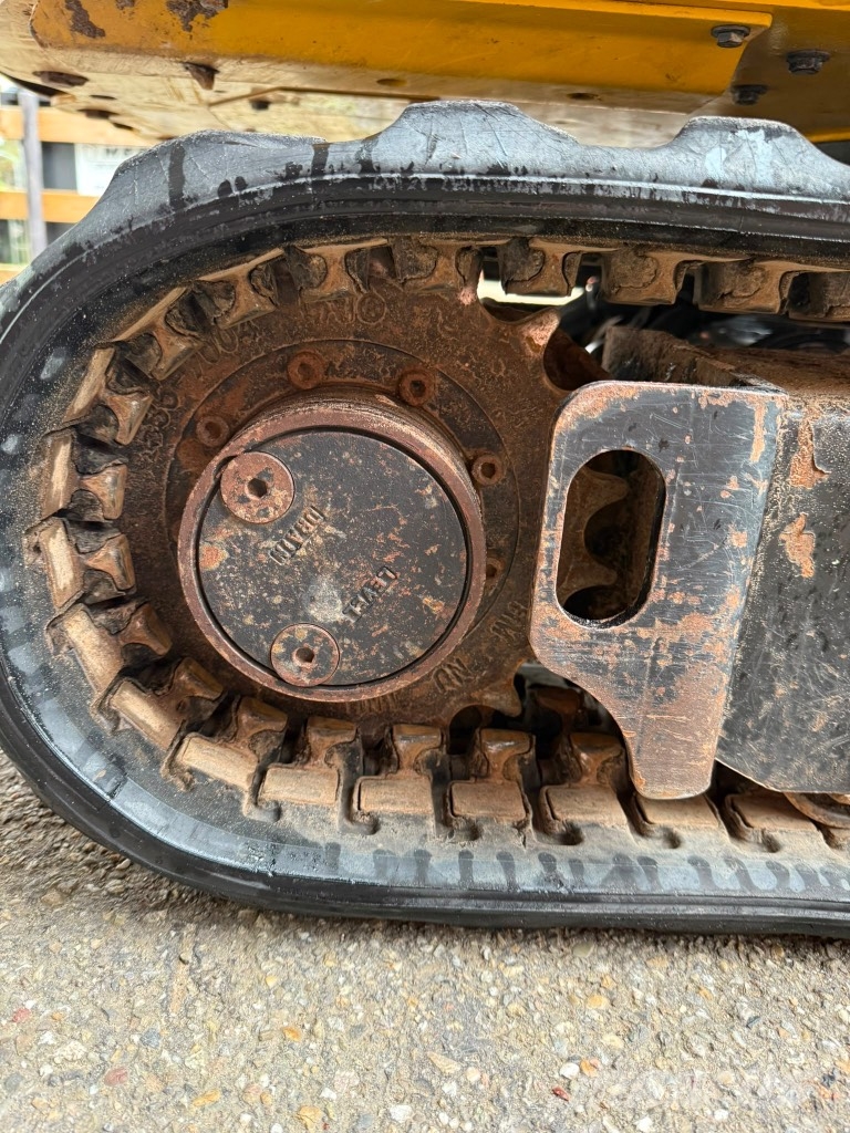 CAT 301.8 Mini ekskavatori < 7 t